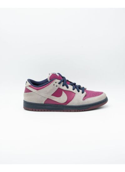 Nike SB Dunk Low Atmosphere Gris True Berry