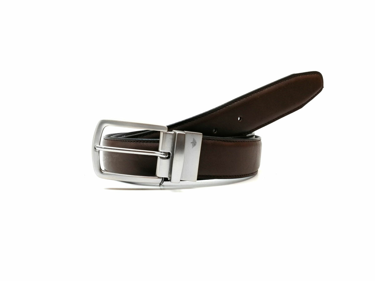 REVERSIBLE VERSATILE BELT