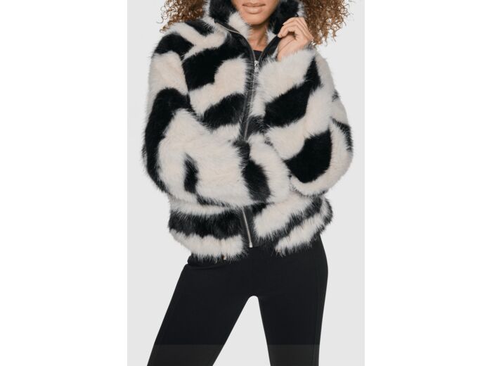 SHORT ZEBRA FAUX FUR