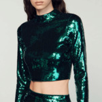 Pull court en maille sequins