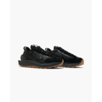 Nike Vaporwaffle sacai Black Gum