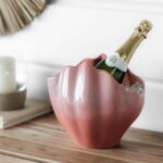 Perlemor Home - Un vase design rose, en porcelaine haut de gamme
