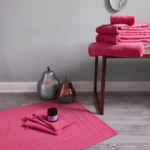 Tapis de bain DODO MINERAL - Coloris FUSHIA