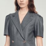 Robe courte à col tailleur