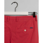 Pantalon chino slim fit Hallden délavé au soleil