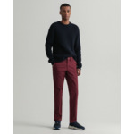 Pantalon chino slim fit en sergé