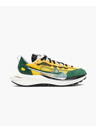 Nike Vaporwaffle sacai Tour Yellow Stadium Green