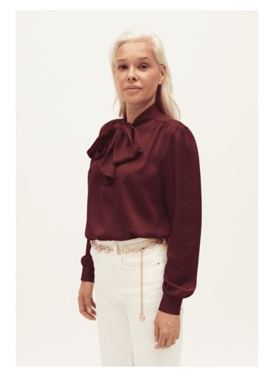 Blouse lavallière bordeaux