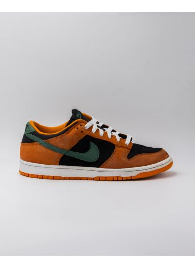 Dunk Low Ceramic