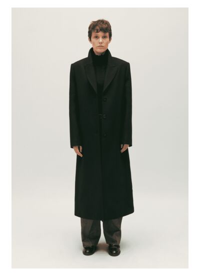 Manteau droit mi-long noir