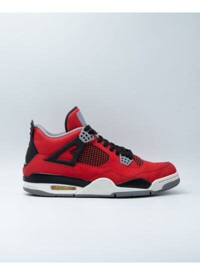 Air Jordan 4 Retro Toro Bravo