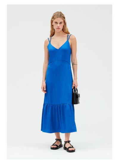 Robe midi satinée bleue