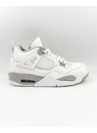 Air Jordan 4 Retro White Oreo