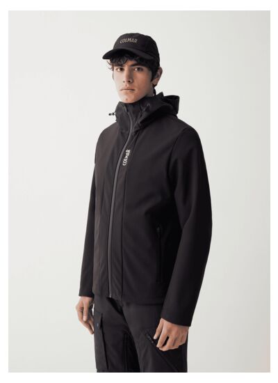 Veste en softshell à capuche fixe