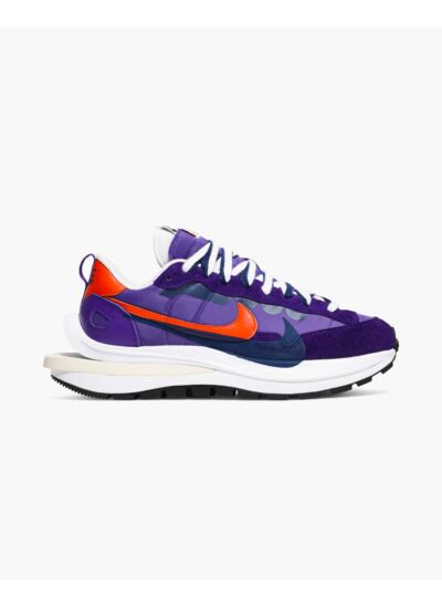 Nike Vaporwaffle sacai Dark Iris