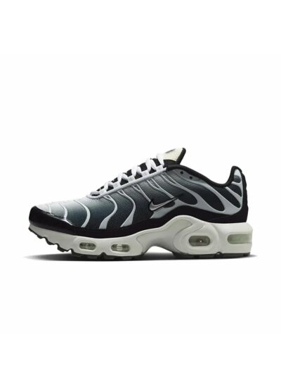 Nike Air Max Plus Black Metallic Cool Grey Dimension stores - Main Image