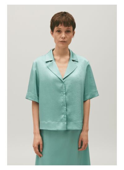 Chemise fluide satinée vert d'eau