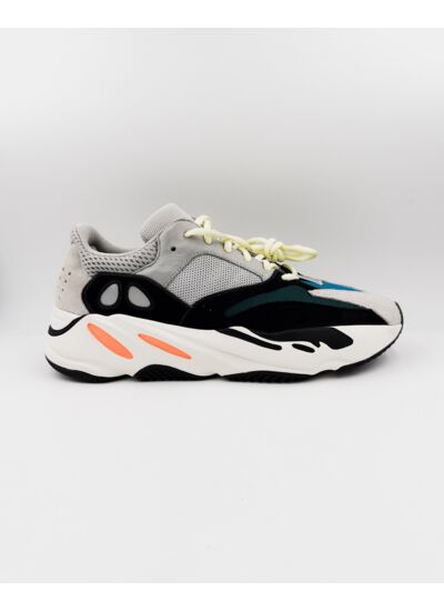 Adidas Adidas Yeezy Boost 700 Wave Runner